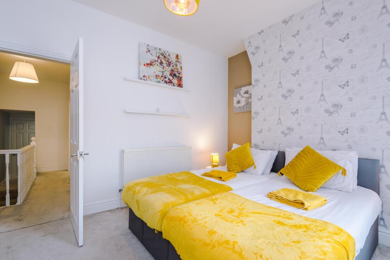 Finchley House Lovely House In Anfield, 2 Minutes Walk From The Stadium, Parking And Wifi Villa Liverpool Exteriör bild